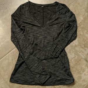 Lululemon top
